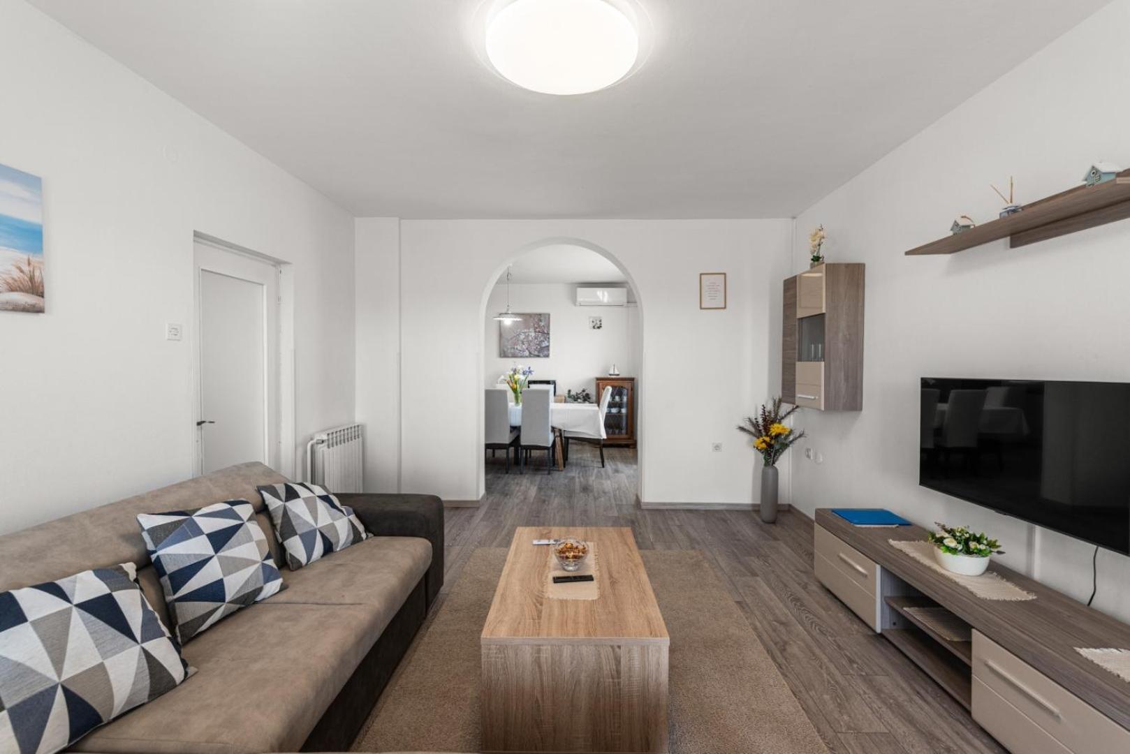 Apartment Marchela Nova Vas  Ngoại thất bức ảnh