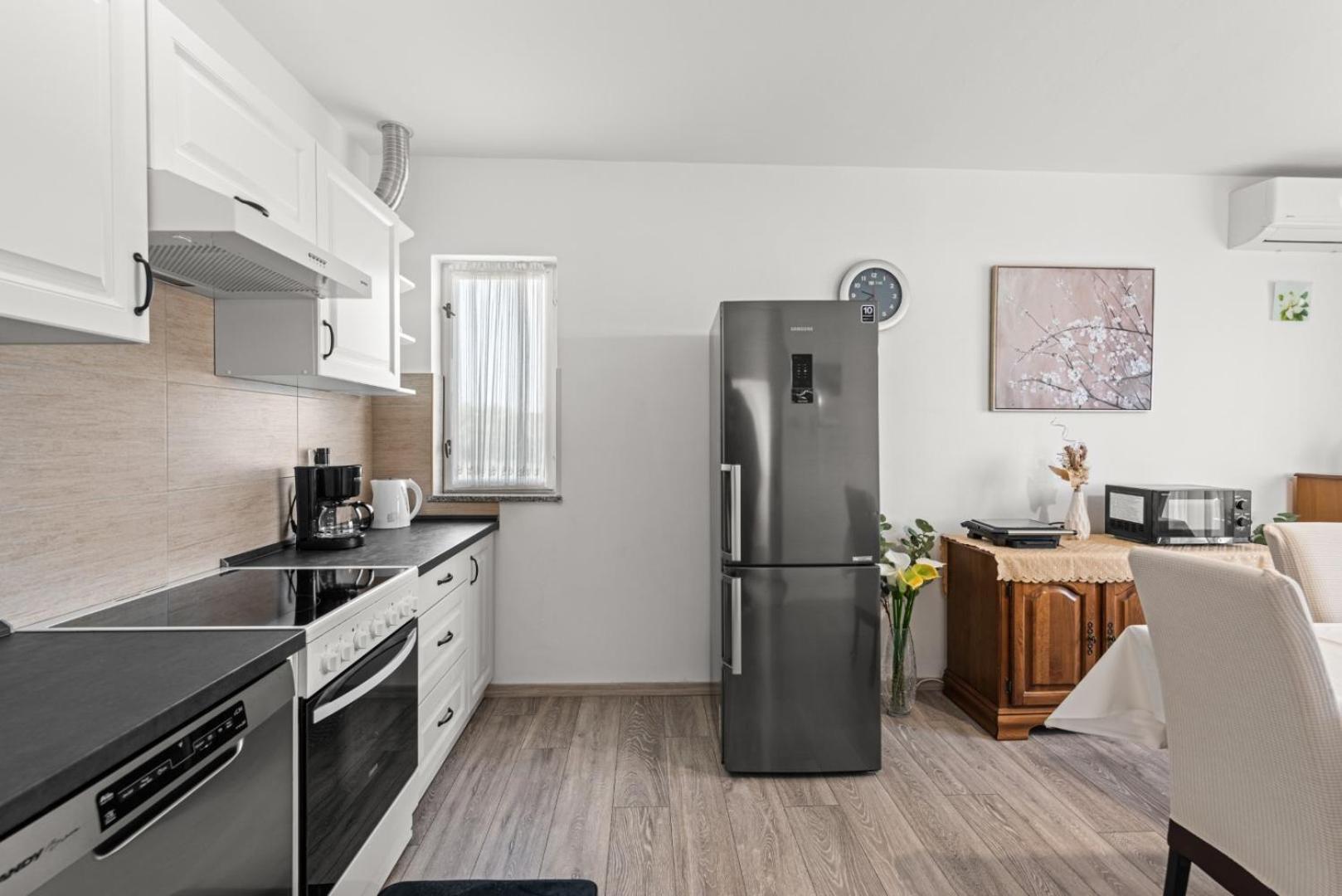 Apartment Marchela Nova Vas  Ngoại thất bức ảnh
